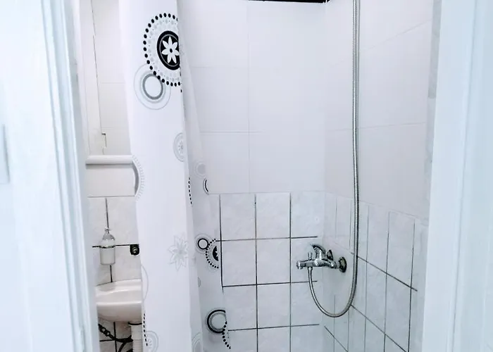 Stan Na Dan Renata *